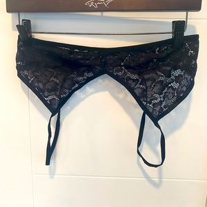 AA Lace Bralette